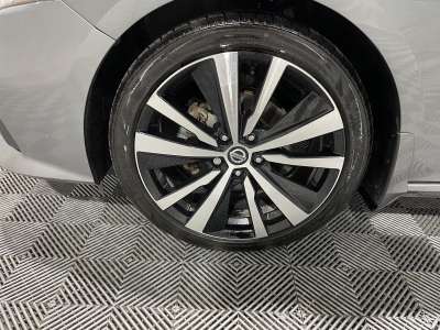 Used 2021 Nissan Altima 2.5 SR Sedan for sale in St. Joseph MO Used 2021 Nissan Altima 2.5 SR Sedan for sale in St. Joseph MO