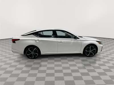 Used 2024 Nissan Altima 2.5 SR Sedan for sale in St. Joseph MO Used 2024 Nissan Altima 2.5 SR Sedan for sale in St. Joseph MO