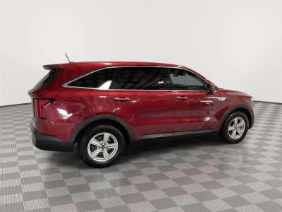 Used 2021 Kia Sorento LX SUV/Crossover for sale in St. Joseph MO Used 2021 Kia Sorento LX SUV/Crossover for sale in St. Joseph MO