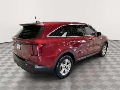 Used 2021 Kia Sorento LX SUV/Crossover for sale in St. Joseph MO Used 2021 Kia Sorento LX SUV/Crossover for sale in St. Joseph MO