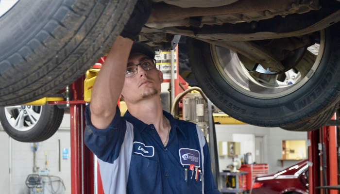 Ford & Lincoln Service in St. Joseph, MO